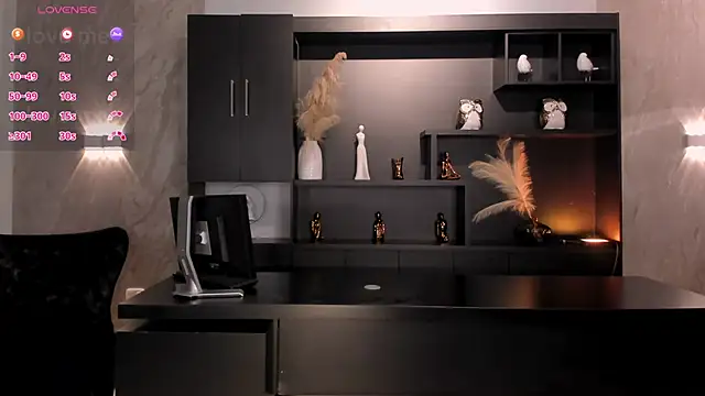 KayraLanne webcam