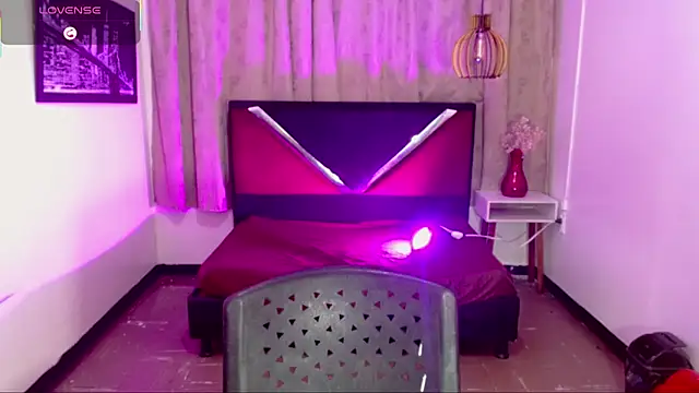 luisa__torres webcam