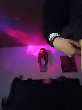 Lolla - Couple webcam sex chat