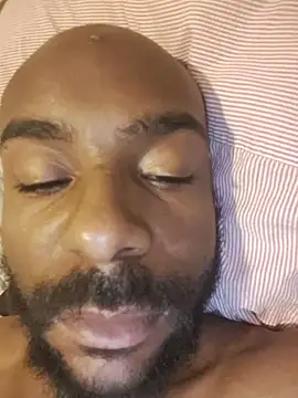 awwbabyyes77 webcam