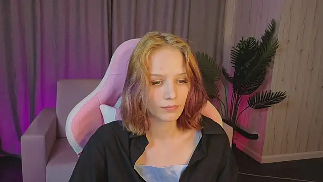 AliceJohansone webcam