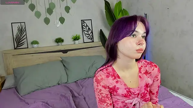 Monica_Alvarez webcam