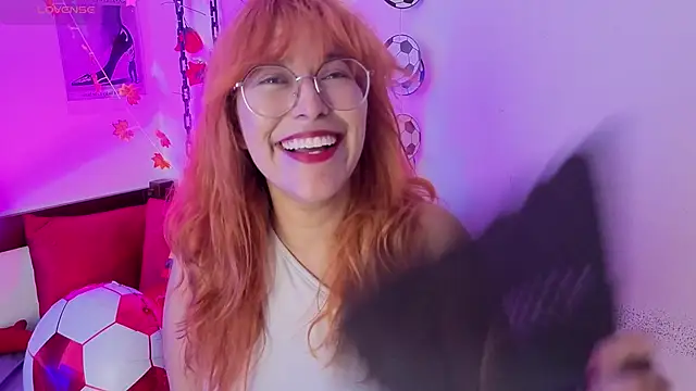 _Moon_Johnson webcam