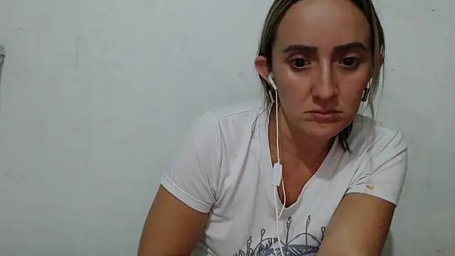DeepAnal07 live cam on StripChat