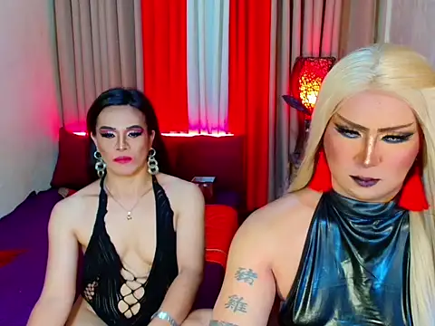 Wildest_Slave_Huntress webcam