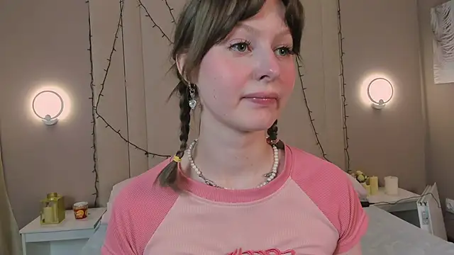 AdeleSilvy webcam