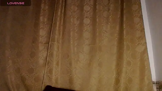 DaraSweet20 webcam
