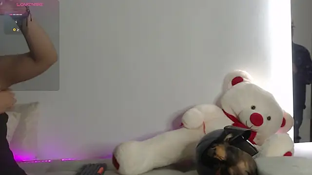 MissDolluxe webcam