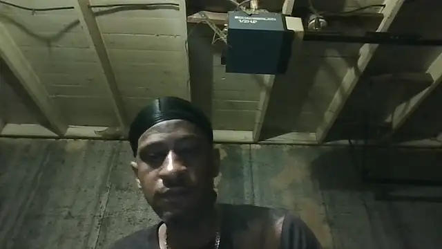Leo99842 webcam