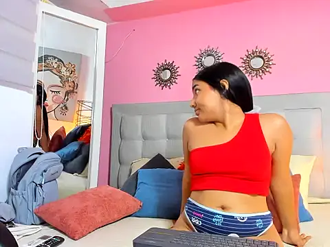 annie-0001 webcam