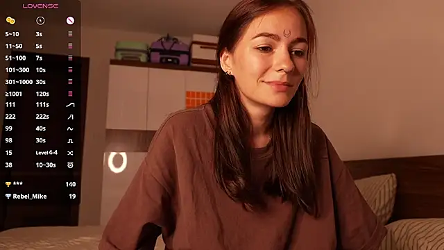 girl_with_snaketatto0 webcam