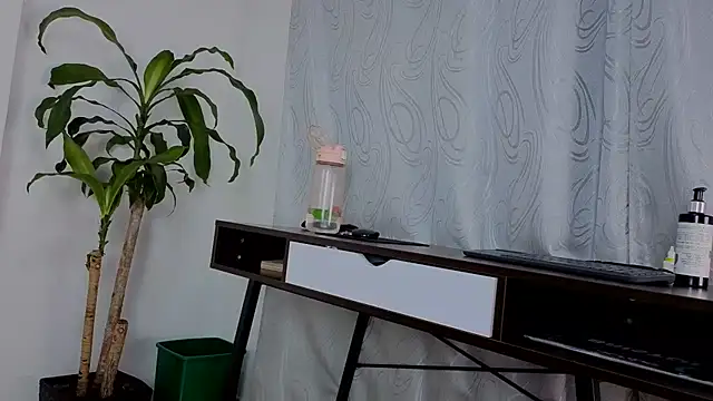Mariana_Lu webcam