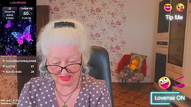 Maya_Mayflower webcam