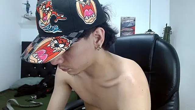 AmethystShadow17 webcam