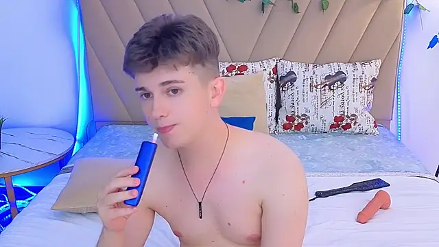 miless_cooper (M young) - hot cum show