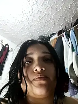 Salo_brattdoll webcam