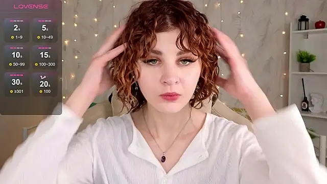 kira__fluffy - Kira__Fluffy's free webcam - UK Sex Cams