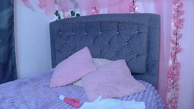 Zara47sweet webcam