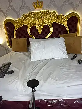 KendralHolson webcam