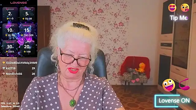 Maya_Mayflower webcam