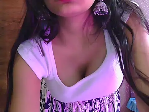 miss-riyaa webcam