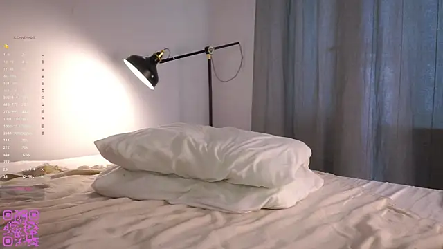 DelfinaSiderine webcam