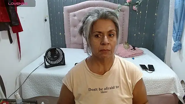 lalisha_96 webcam