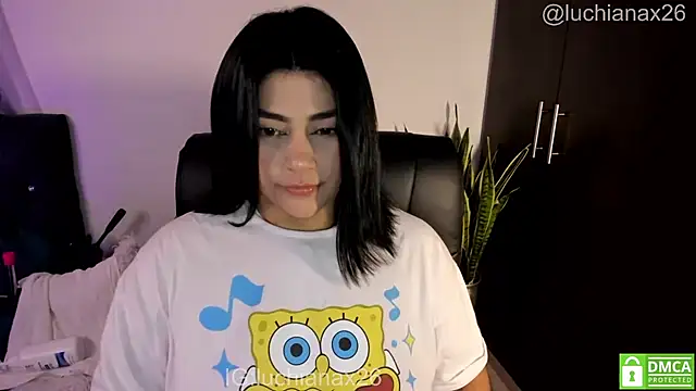 lucy26_ webcam