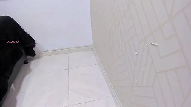 valerie__skinny webcam