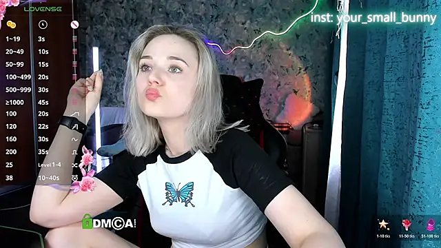Your_small_bunny live sex cam