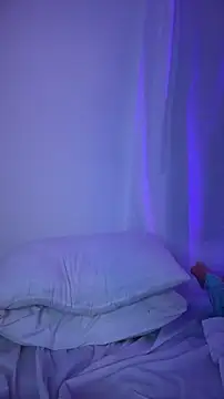 aurora_divine webcam
