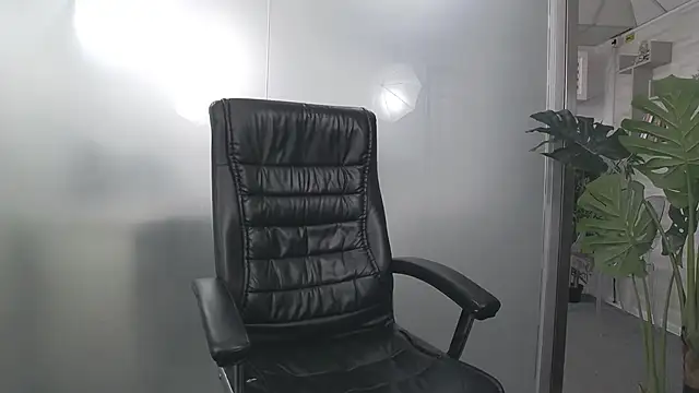 YaraXCox webcam