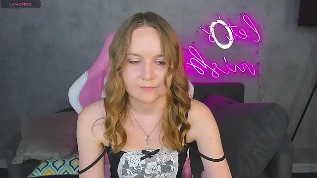 Emmaa_Kimm webcam