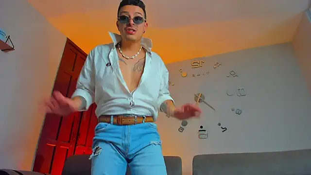 Leo_Hunt_ webcam
