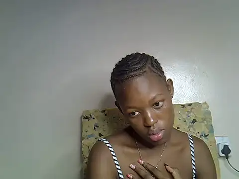 pretty_albright live cam on StripChat