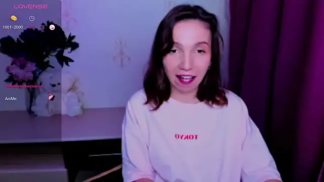 KindHazelHere_ webcam