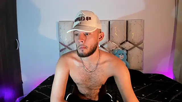 Sebolaz333 webcam
