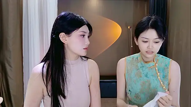 Banana-Milk69 webcam