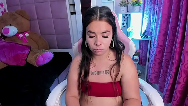 liany_taylor