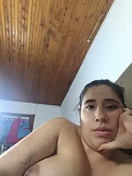 Sarax_and_juan webcam