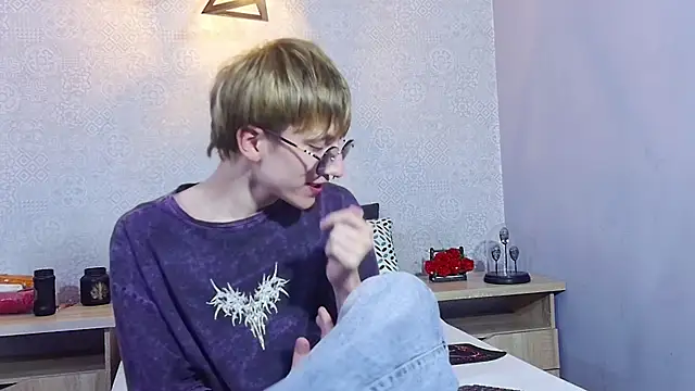 axell_stone_ webcam