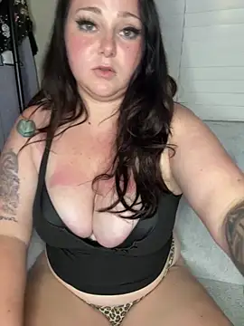 Kira_tattoo webcam