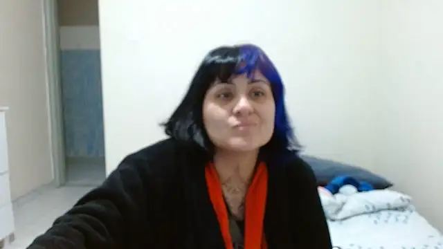 vaholiver webcam