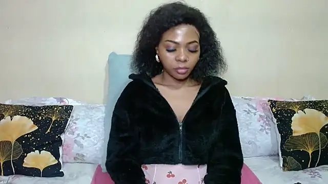 DiamondLuv29 webcam