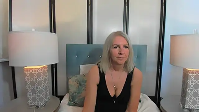 EricaTop webcam