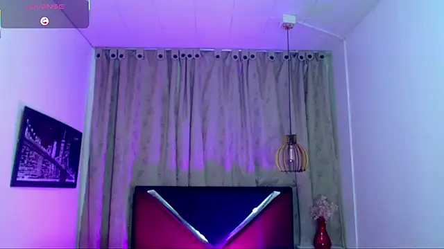 luisa__torres webcam