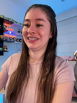 sharon_07 (F young) - Make me creamy and wet
