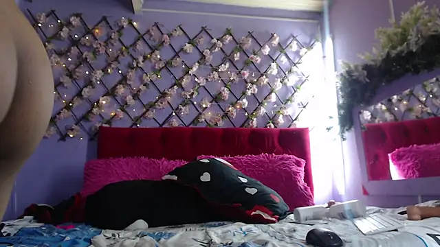 MARGOTFERRER live cam on StripChat