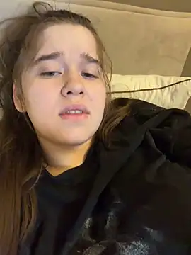 HornyGirlH