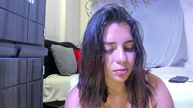 1julianasalazar webcam